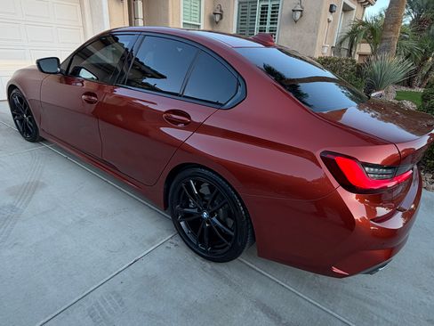 Used 2021 BMW 330i Sedan w/ M Sport Package image 8