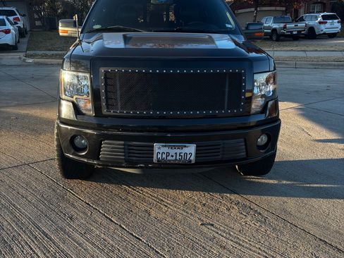 Used 2011 Ford F150 Harley-Davidson image 4