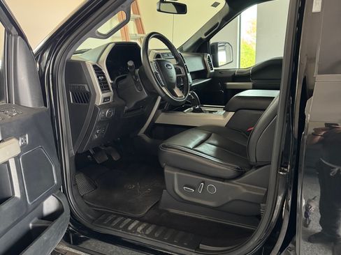 Used 2018 Ford F150 Lariat w/ Equipment Group 502A Luxury image 19