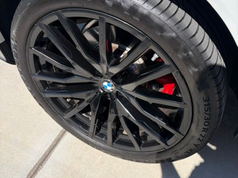 Used 2022 BMW X6 M50i w/ Executive Package AWD/4WD image 11