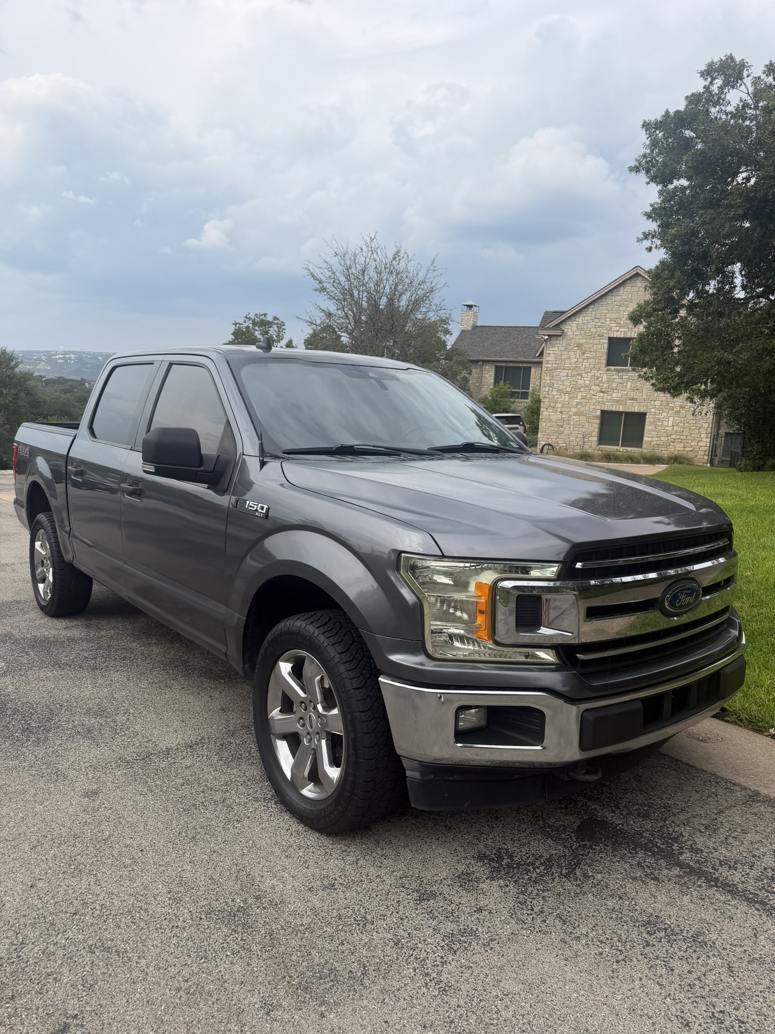 Used 2020 Ford F150 XLT w/ Equipment Group 301A Mid AWD/4WD image 4
