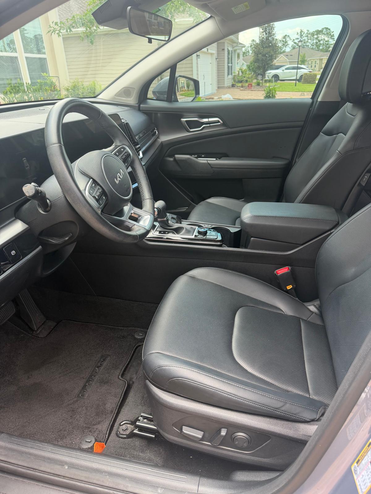 Used 2023 Kia Sportage EX FWD image 9