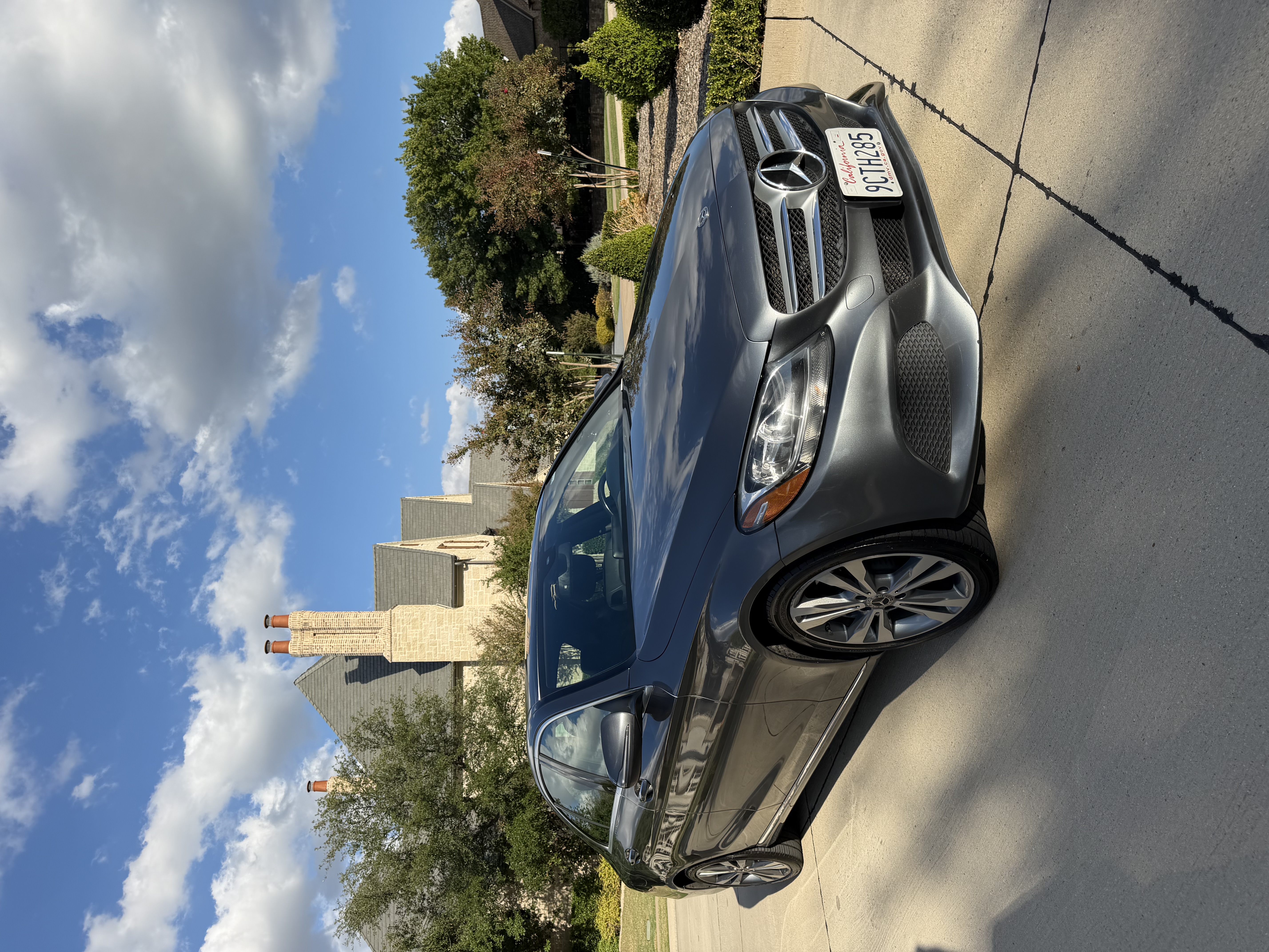 Used 2018 Mercedes-Benz C 300 Sedan image 4