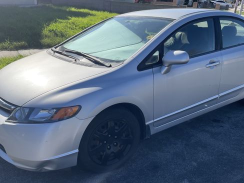 Used 2008 Honda Civic LX image 8