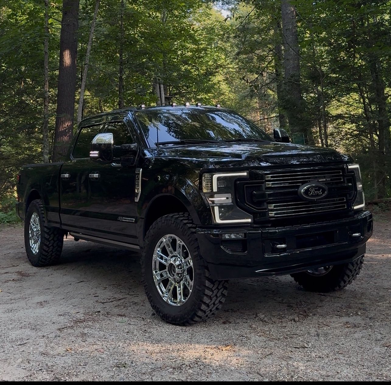 Used 2022 Ford F250 Limited w/ Snow Plow Prep Package AWD/4WD image 12