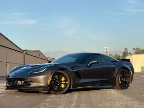 Used 2017 Chevrolet Corvette Z06 w/ Z07 Performance Package image 17