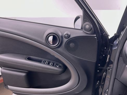 Used 2014 MINI Cooper Countryman S image 12