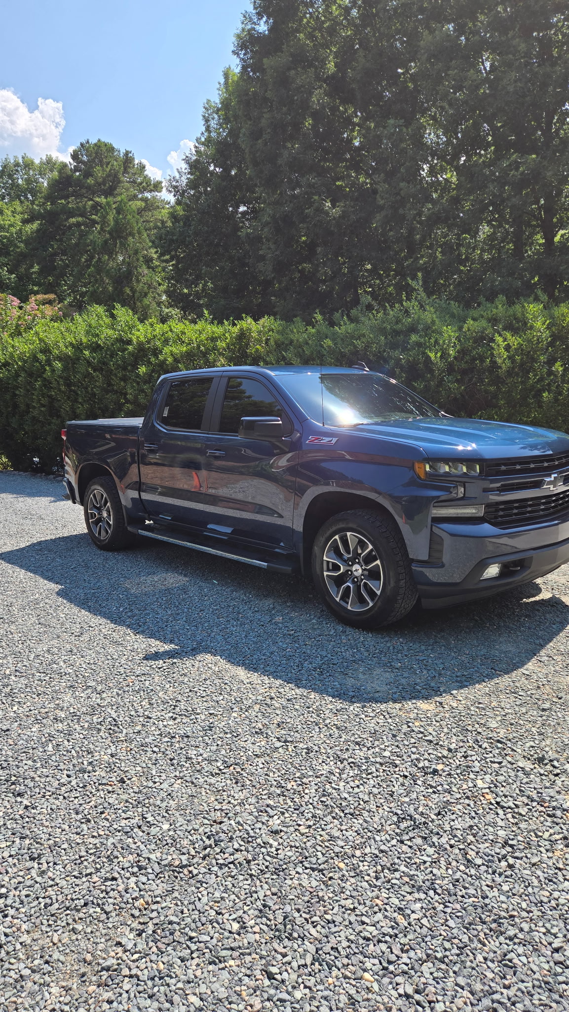Used 2021 Chevrolet Silverado 1500 RST w/ All Star Edition Plus AWD/4WD image 2