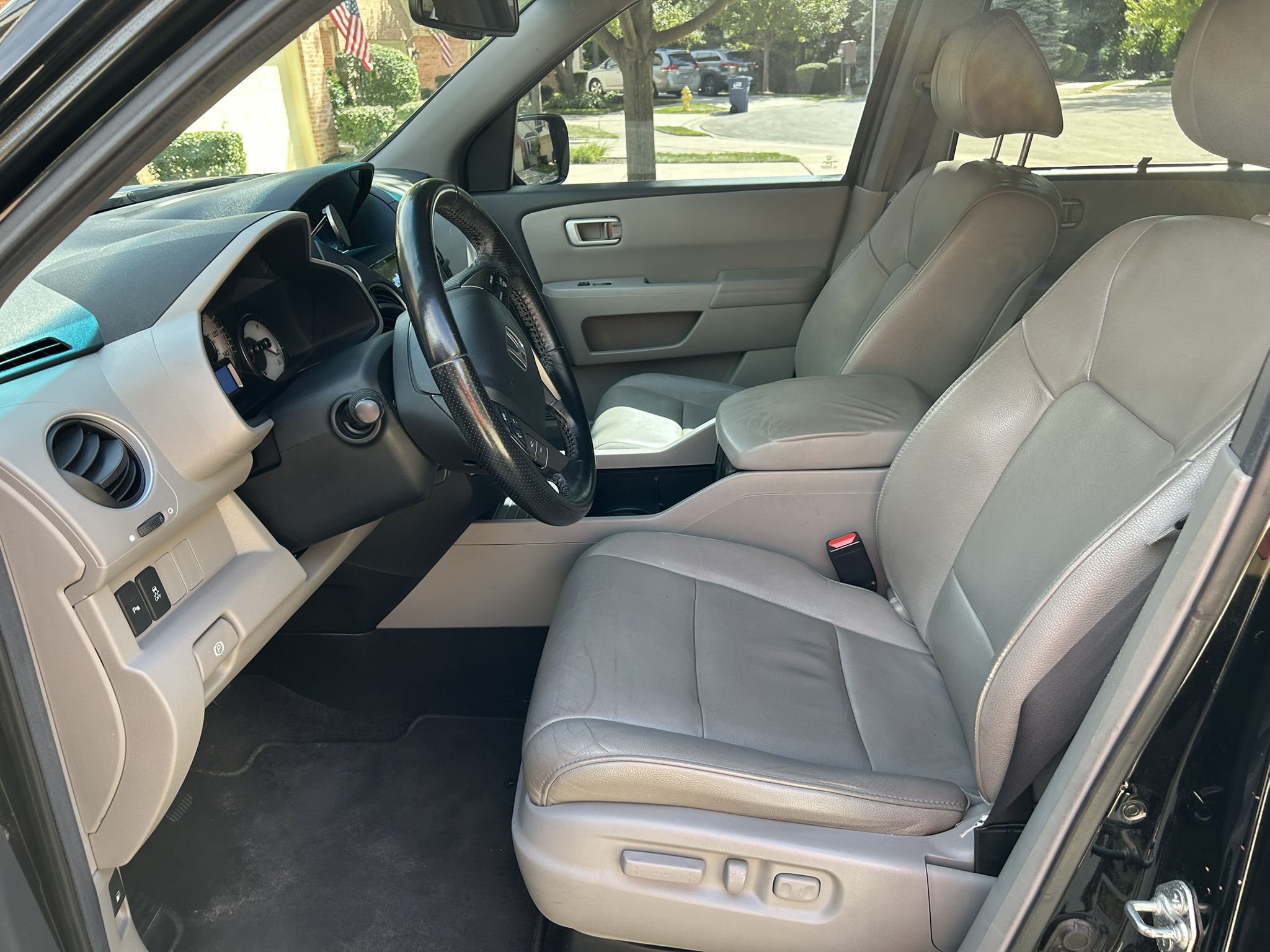 Used 2012 Honda Pilot Touring image 11