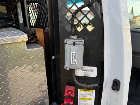 Used 2013 Ford E-150 and Econoline 150 w/ PWR Group image 9