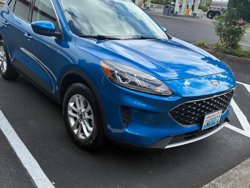 Used 2021 Ford Escape SE AWD/4WD image 4