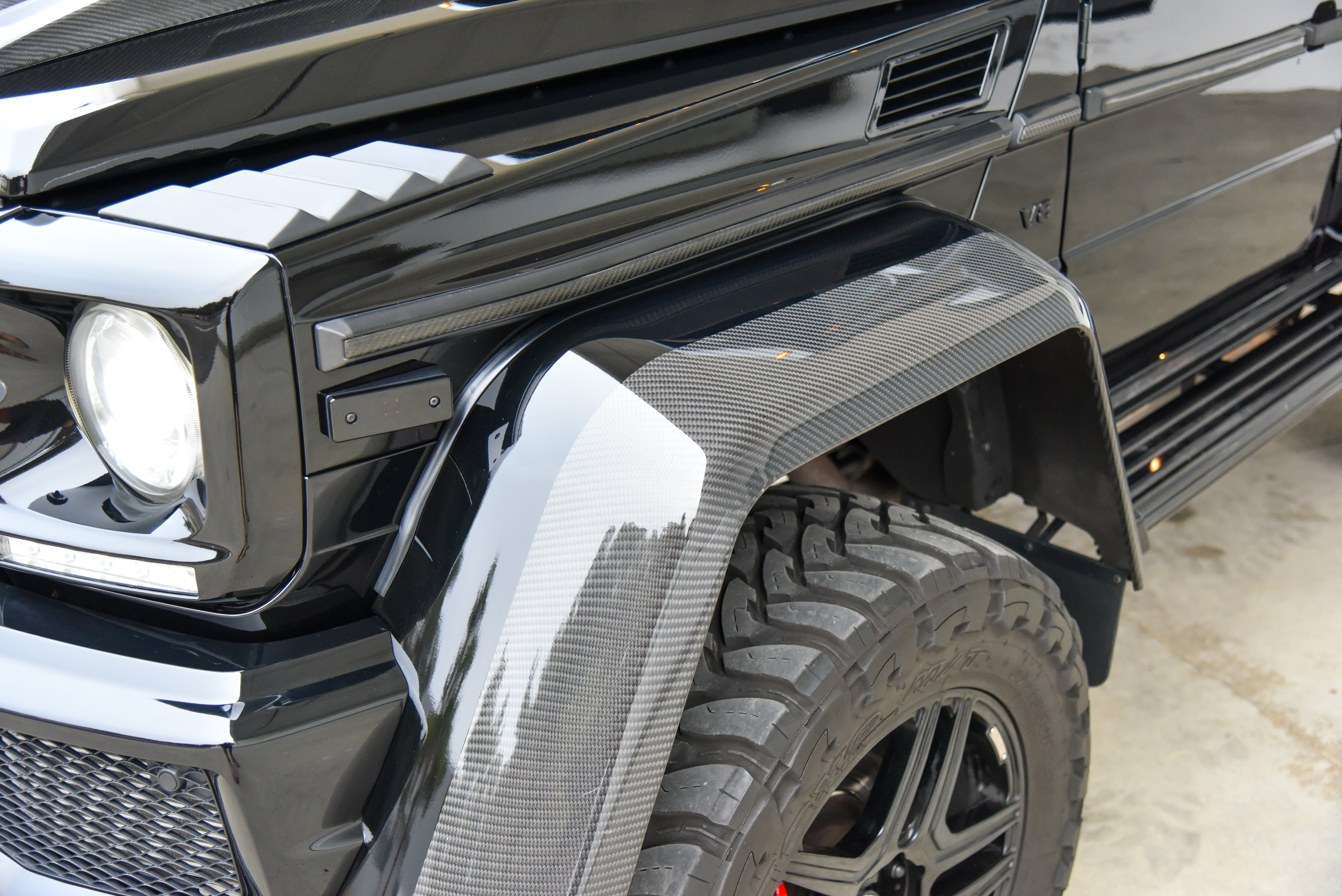 Used 2017 Mercedes-Benz G 550 Squared image 14