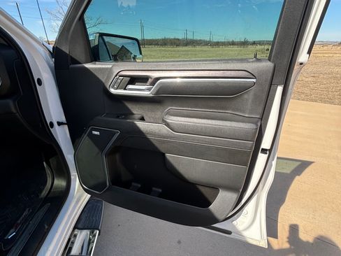 Used 2023 Chevrolet Silverado 1500 LTZ w/ LTZ Premium Texas Edition image 11