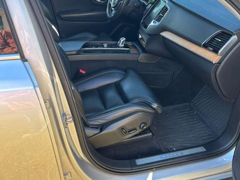 Used 2019 Volvo XC90 T8 Inscription w/ Advanced Package image 10