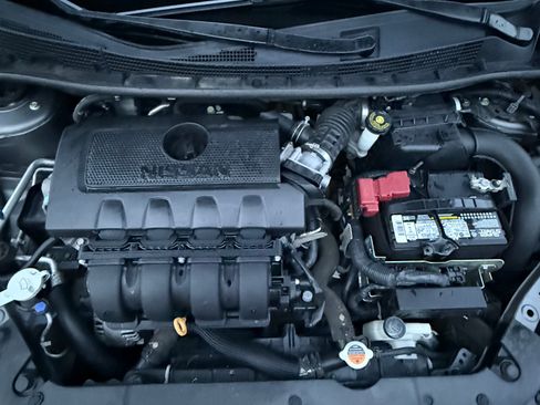 Used 2017 Nissan Sentra S image 17