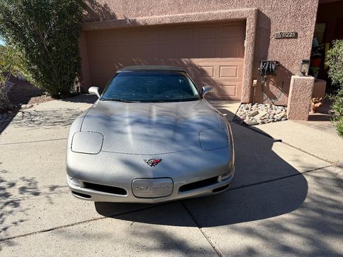 Used 2000 Chevrolet Corvette Convertible 2D w/ Memory Pkg image 23
