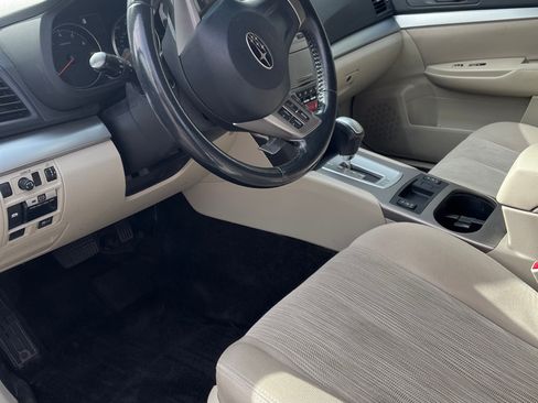 Used 2014 Subaru Outback 2.5i Premium image 13