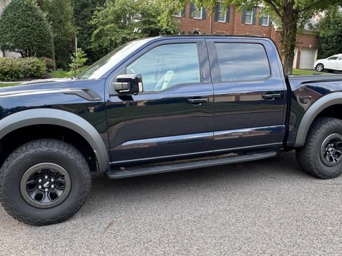 Used 2023 Ford F150 Raptor w/ Raptor Carbon Fiber Package AWD/4WD image 4