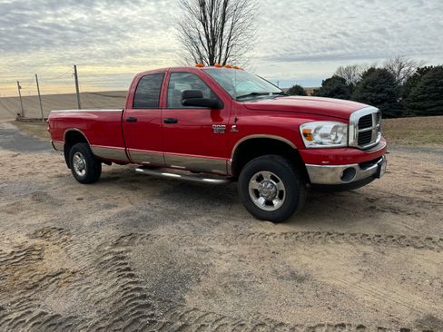 Used 2007 Dodge Ram 2500 Truck SLT w/ Quad Cab Big Horn Value Group image 5