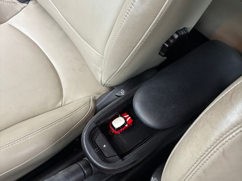 Used 2014 MINI Cooper S image 24