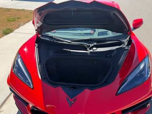 Used 2024 Chevrolet Corvette Stingray Preferred Cpe image 18