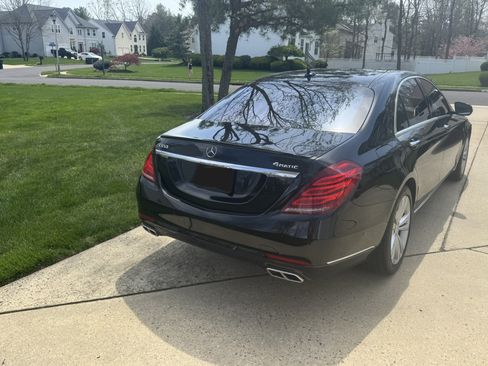 Used 2015 Mercedes-Benz S 550 4MATIC Sedan image 6