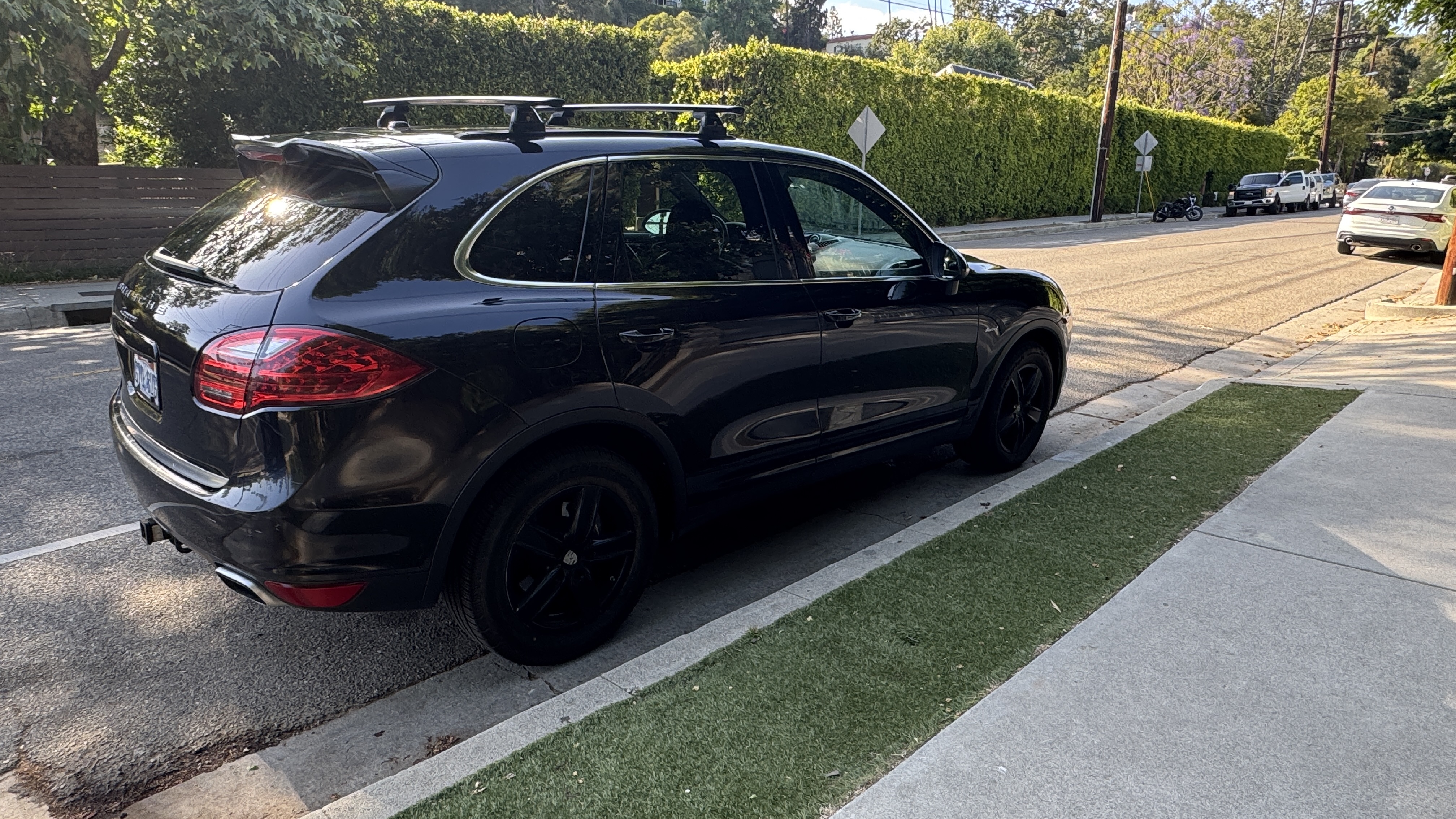 Used 2013 Porsche Cayenne Diesel AWD/4WD image 4
