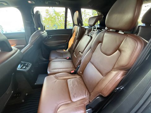 Used 2021 Volvo XC90 T8 Inscription image 25