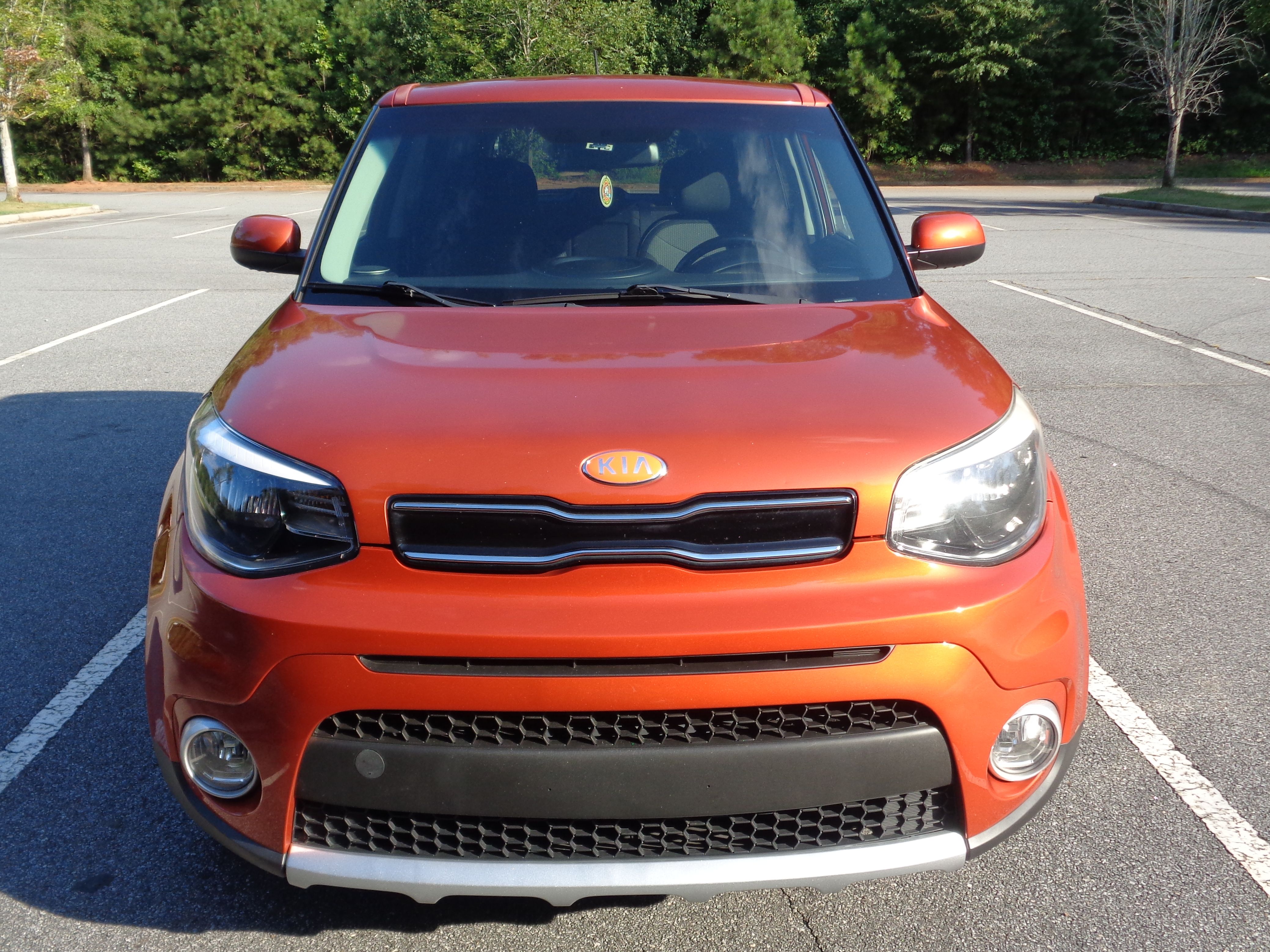 Used 2018 Kia Soul + FWD image 5