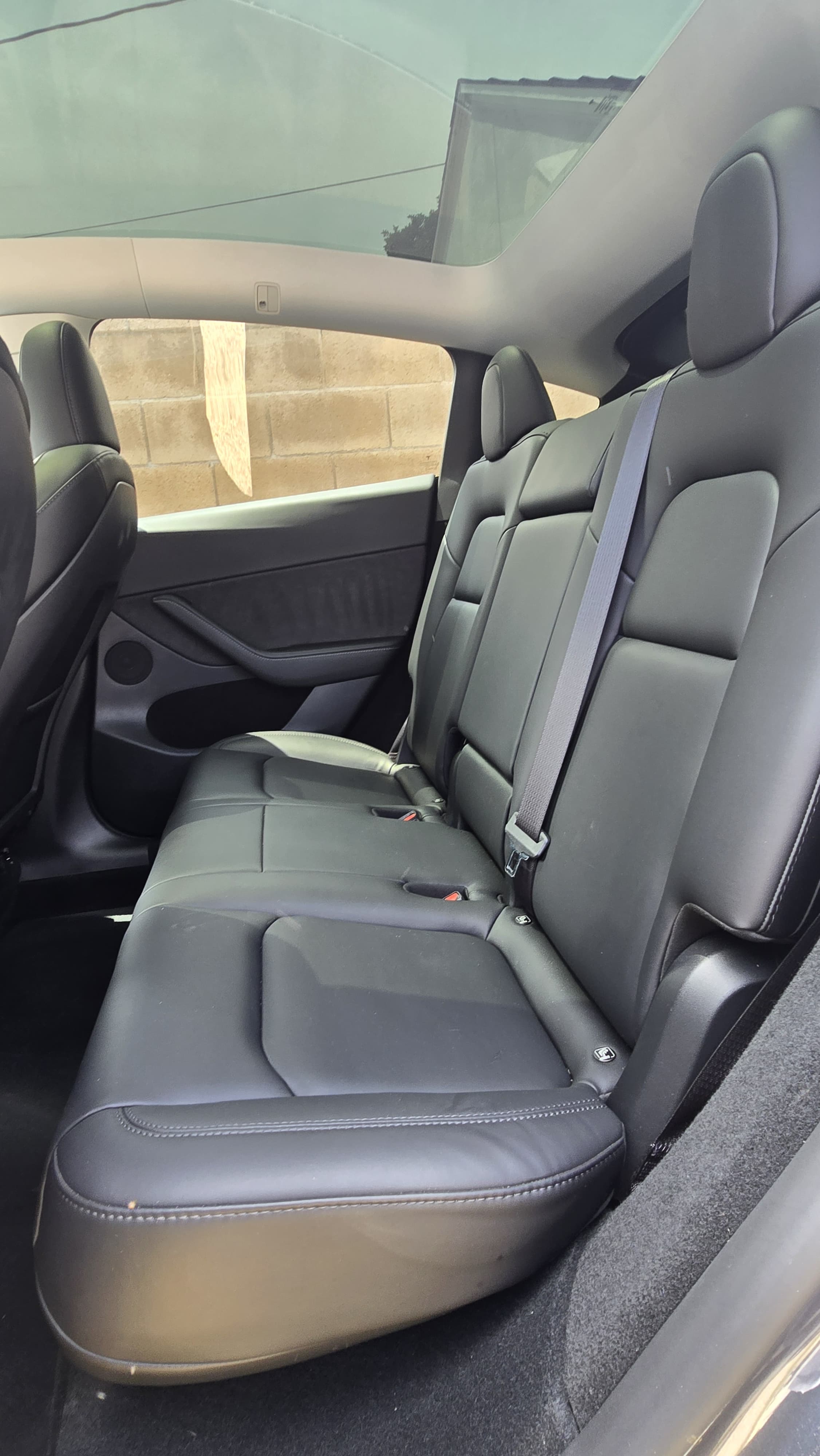 Used 2023 Tesla Model Y Performance AWD/4WD image 10