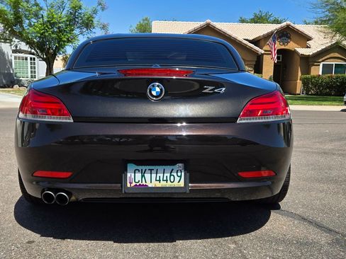 Used 2015 BMW Z4 sDrive28i RWD image 8
