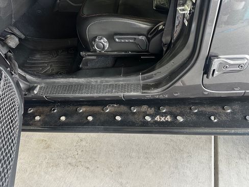 Used 2022 Jeep Wrangler Unlimited Rubicon image 29