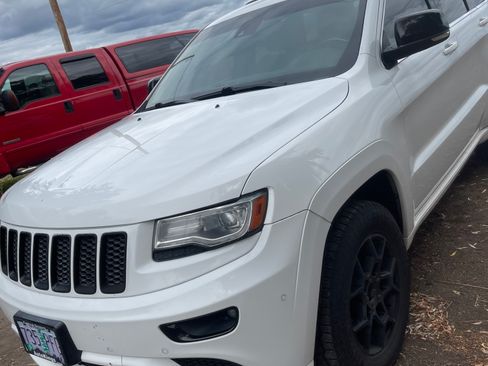Used 2014 Jeep Grand Cherokee Summit image 2