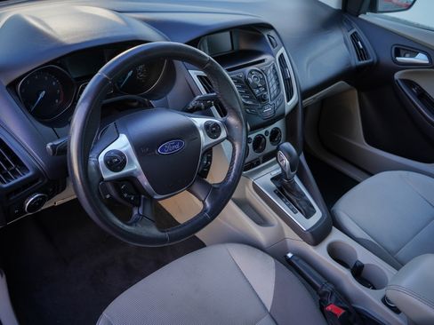 Used 2013 Ford Focus SE image 19