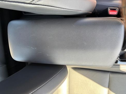 Used 2024 Toyota Prius XLE AWD/4WD image 29