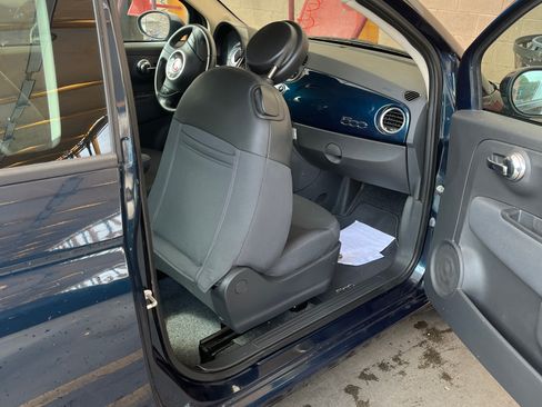 Used 2015 FIAT 500 Pop image 2