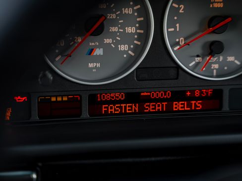 Used 2002 BMW M5 image 30