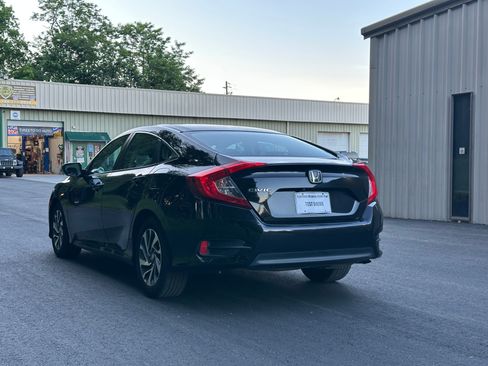 Used 2016 Honda Civic EX image 6