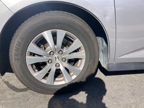 Used 2016 Honda Odyssey EX image 13