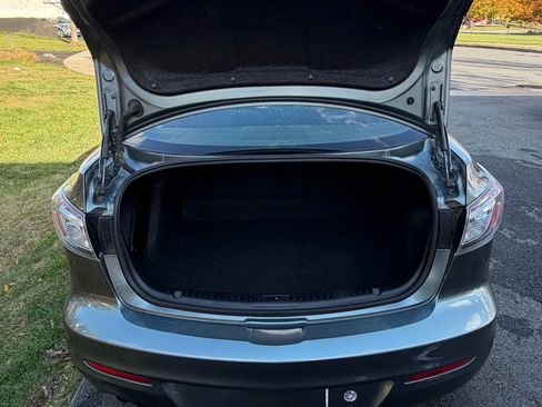 Used 2012 MAZDA MAZDA3 i Touring image 18