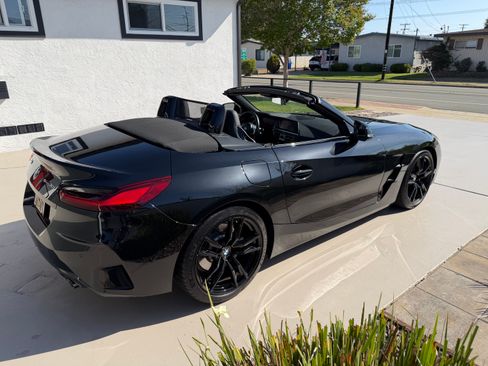Used 2021 BMW Z4 sDrive30i w/ Premium Package RWD image 9