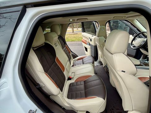 Used 2015 Land Rover Range Rover Sport Autobiography image 11