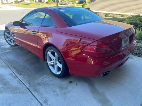 Used 2005 Mercedes-Benz SL 500 image 2