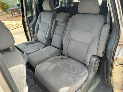 Used 2006 Honda Odyssey EX image 12