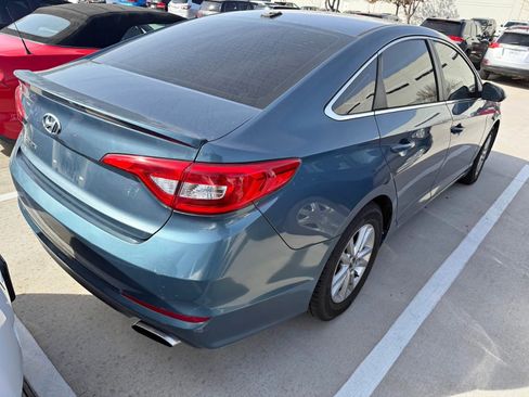 Used 2017 Hyundai Sonata SE image 4