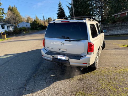 Used 2012 Nissan Armada SV image 5