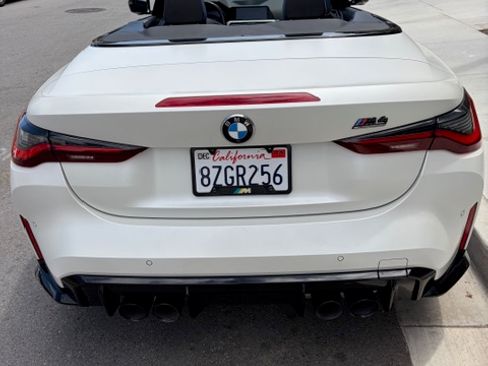 Used 2022 BMW M4 xDrive Competition w/ Executive Package image 10