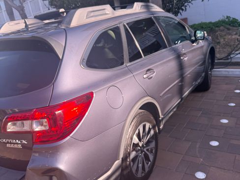 Used 2016 Subaru Outback 2.5i Limited image 5