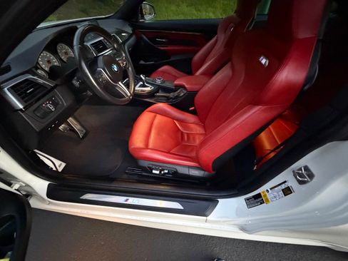 Used 2016 BMW M4 Coupe 2D image 6