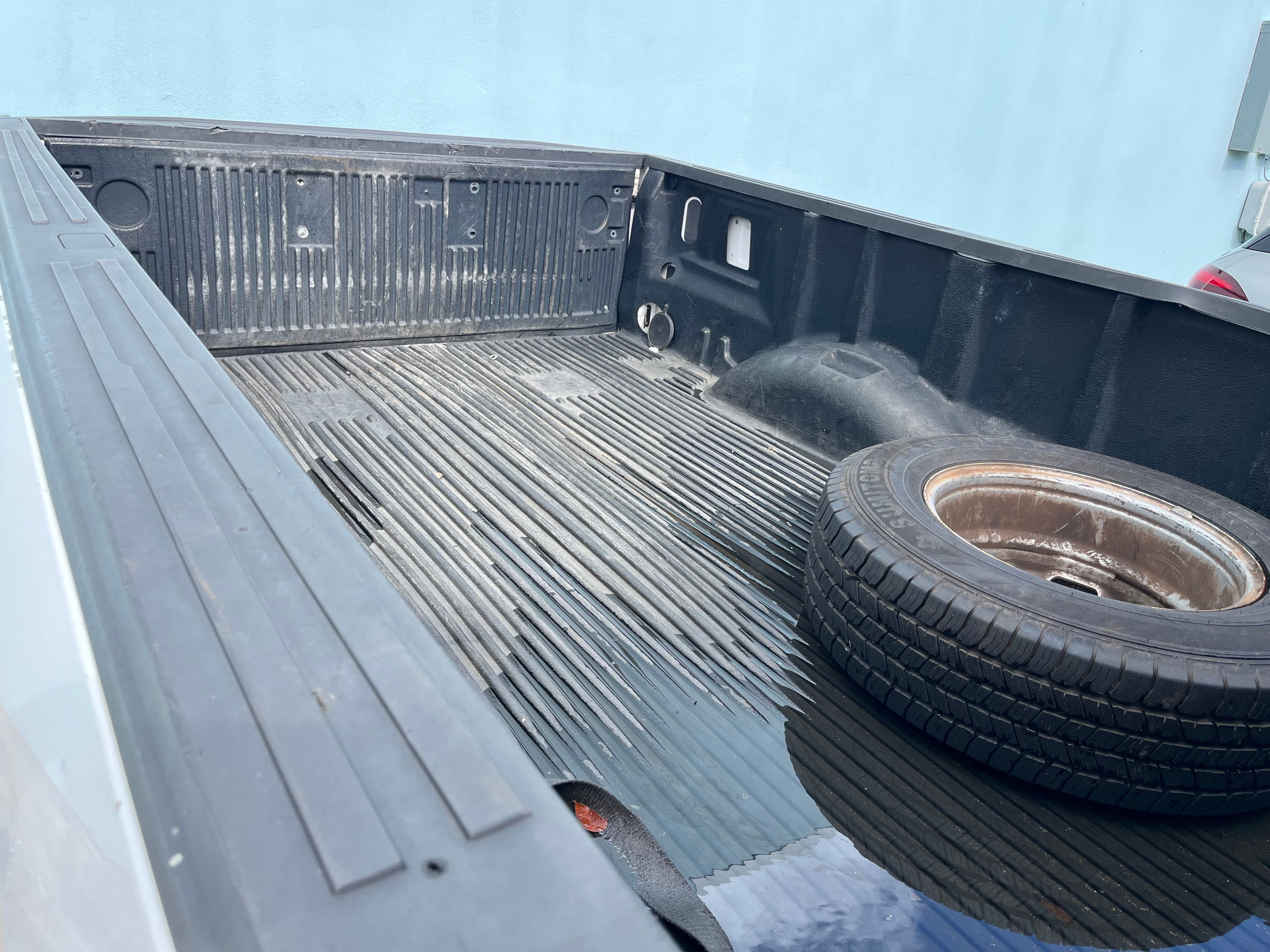 Used 2018 Ford F150 XL w/ Equipment Group 101A Mid RWD image 14